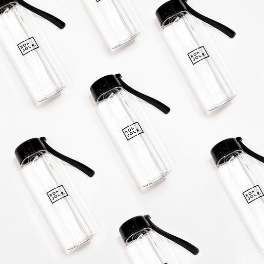 Bonjour.™ La Bouteille