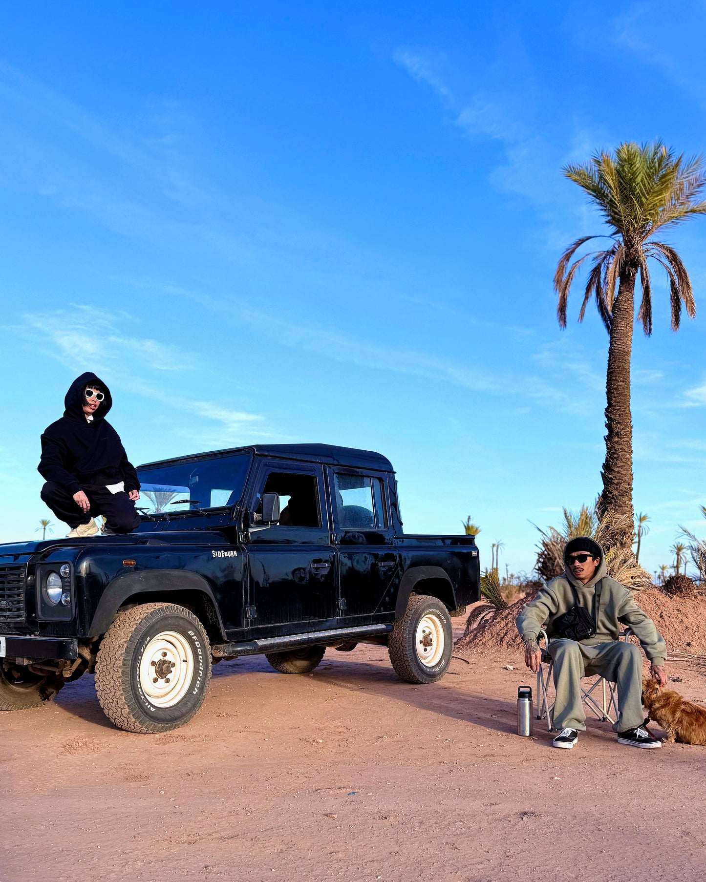 bonjour. Jogging heavy