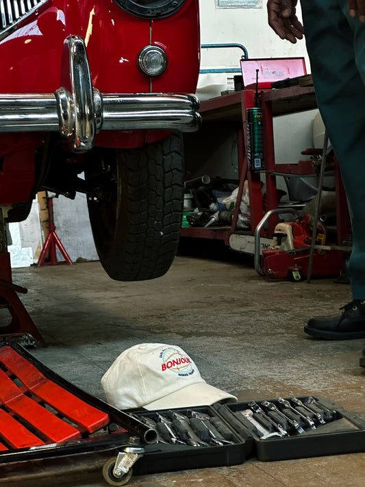 Bonjour.™ La Casquette BACK TO WORK