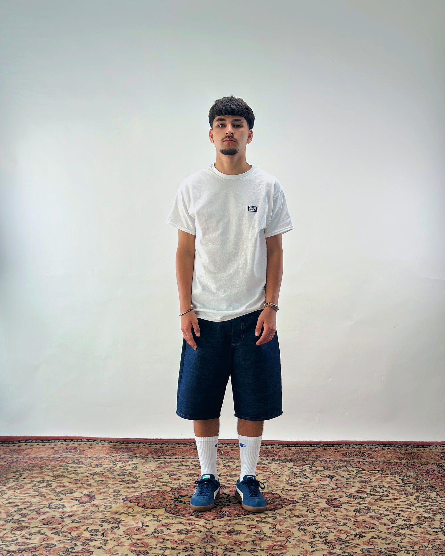 Bonjour.™ Le Tee-shirt Neige